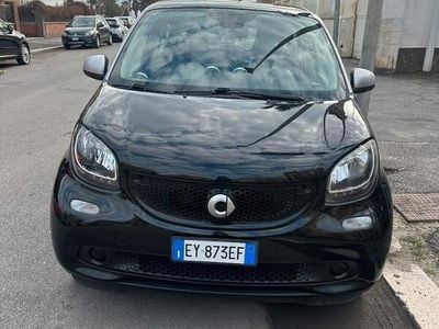 Usata Smart ForFour Passion 71 CV (52 kW) 2015 Nero Utilitaria