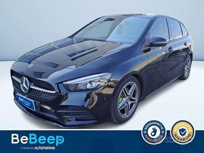 Usata Mercedes B200 Premium 150 CV (110 kW) 2019 Nero metallizzato Monovolume