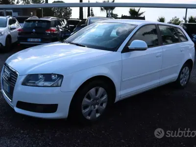 Usata Audi A3 Sportback Ambition 90 CV (66 kW) 2010 Grigio Utilitaria
