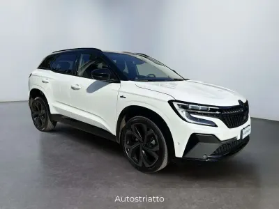 Usata Renault Austral Techno 200 CV (147 kW) 2023 Bianco SUV
