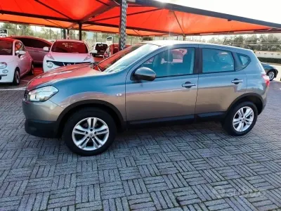 Usata Nissan Qashqai Tekna 110 CV (80 kW) 2013 Grigio SUV
