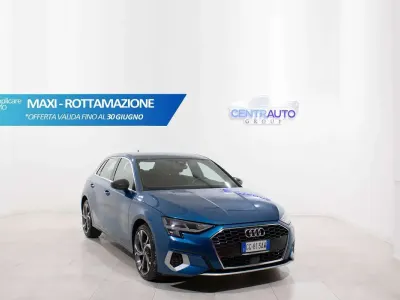 Usata Audi A3 Advanced Plus 150 CV (110 kW) 2021 Blu/azzurro Berlina