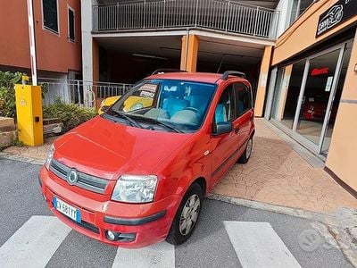 Rosso Usata 2005 Fiat Panda Dynamic Berlina | 3950 € (Cara)
