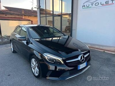 Usata Mercedes A180 109 CV (80 kW) 2017 Nero Berlina