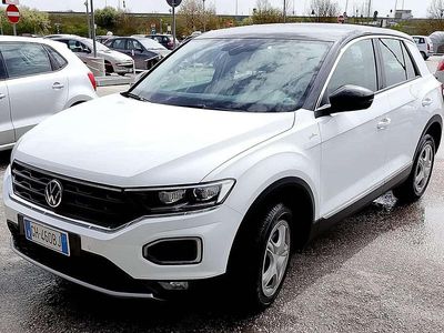 Usata VW T-Roc Style 110 CV (80 kW) 2022 Bianco SUV