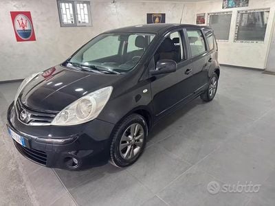Usata Nissan Note Tekna 86 CV (63 kW) 2010 Nero Utilitaria
