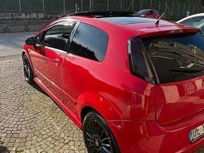 Usata Fiat Grande Punto 130 CV (95 kW) 2008 Rosso Utilitaria