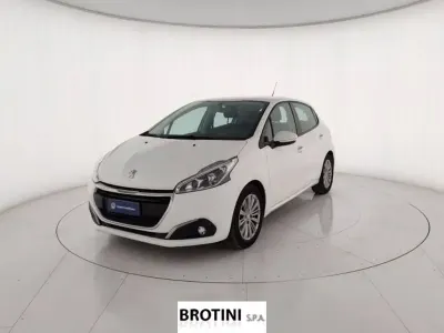 Occasion Peugeot 208 Active 83 PK (61 kW) 2019 Blauw Hatchback