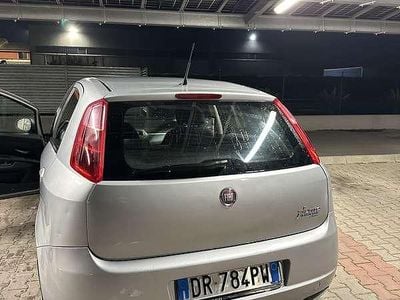 Usata Fiat Grande Punto 65 CV (47 kW) 2008 Grigio Utilitaria