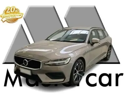 Usata Volvo V60 Business Edition 150 CV (110 kW) 2019 Beige Station wagon