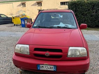 Usata Suzuki Grand Vitara 173 CV (127 kW) 2001 Rosso SUV