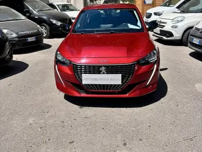 Usata Peugeot 208 Allure 102 CV (75 kW) 2022 Rosso Utilitaria