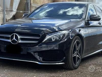 Usata Mercedes C200 136 CV (100 kW) 2018 Nero Berlina