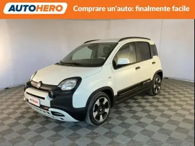 Usata Fiat Panda Cross Cross 71 CV (52 kW) 2024 Bianco Utilitaria