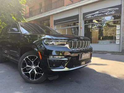 Usata Jeep Grand Cherokee Summit 272 CV (200 kW) 2023 Nero SUV
