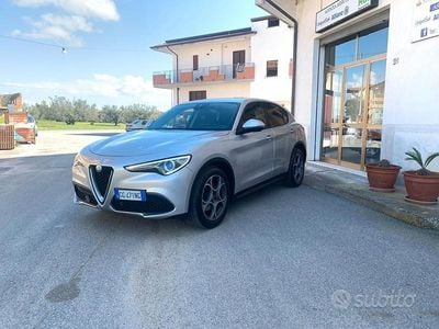 Usata Alfa Romeo Stelvio 160 CV (117 kW) 2021 Grigio SUV