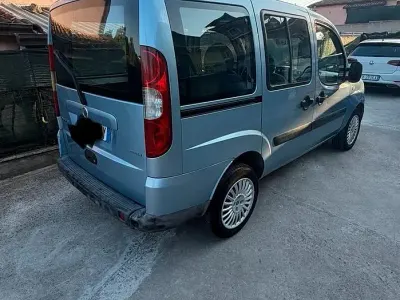 Begagnad Fiat Doblò 120 HK (88 kW) 2006 Minibuss