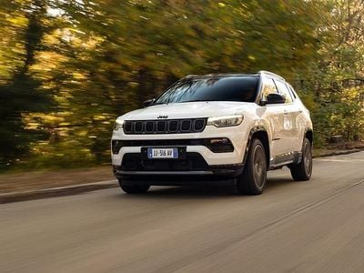 Usata Jeep Compass Limited 131 CV (96 kW) 2024 Alpine white SUV