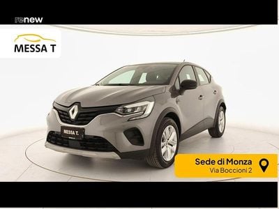 Usata Renault Captur Zen 101 CV (74 kW) 2023 Grigio chiaro SUV