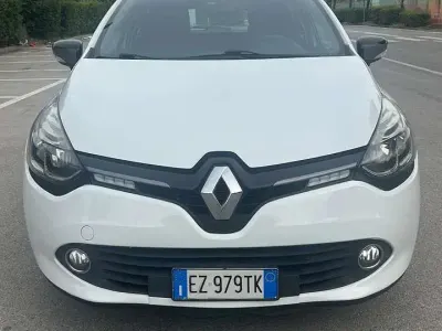 Usata Renault Clio IV Dynamique 75 CV (55 kW) 2015 Other Berlina