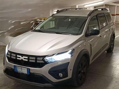 Usata Dacia Jogger 101 CV (74 kW) 2023 Argento Monovolume