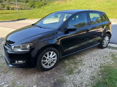 Usata VW Polo Comfortline 90 CV (66 kW) 2010 Nero Utilitaria
