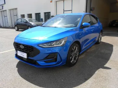 Usata Ford Focus ST-Line X 125 CV (91 kW) 2023 Blu elett. metallizzato Berlina
