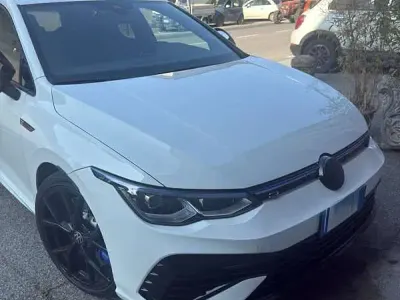 Usata VW Golf VIII R 320 CV (235 kW) 2022 Bianco Berlina