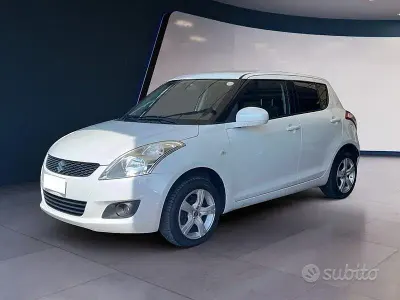 Usata Suzuki Swift GL 94 CV (69 kW) 2011 Bianco Utilitaria