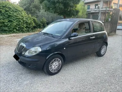 Usata Lancia Ypsilon