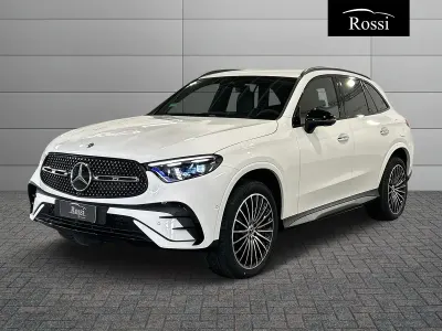 Nouvelle Mercedes GLC300 197 ch (144 kW) 2025 Noir