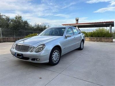 Mercedes E270