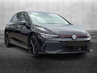 Usata VW Golf VIII GTI 265 CV (194 kW) 2025 Nero Berlina