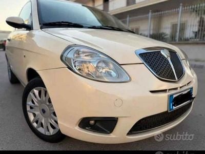 Usata Lancia Ypsilon 2007 Giallo Utilitaria