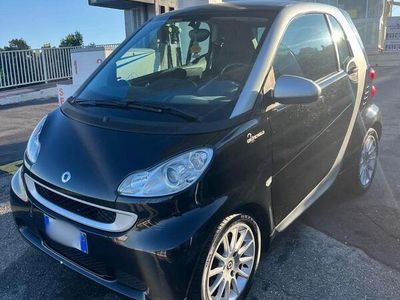 Usata Smart ForTwo Coupé 45 CV (33 kW) 2011 Utilitaria