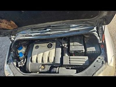 Usata VW Golf V 2006 Utilitaria