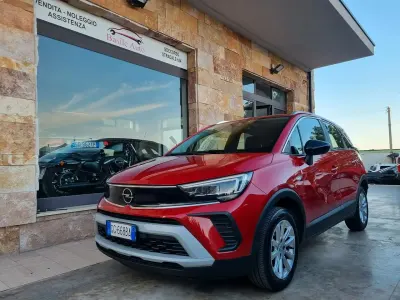 Usata Opel Crossland Elegance 110 CV (80 kW) 2021 Rosso SUV