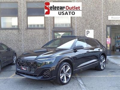 Usata Audi Q8 S-Line 394 CV (289 kW) 2024 Bianco ghiaccio metallizzato SUV
