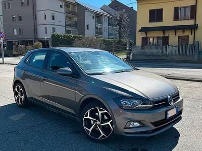 Usata VW Polo Comfortline 95 CV (69 kW) 2020 Grigio Utilitaria