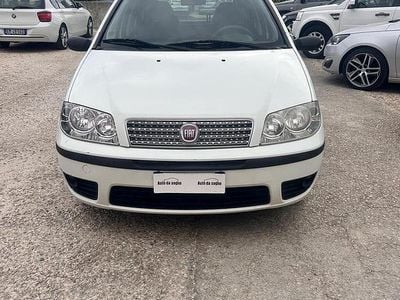 Usata Fiat Punto Classica 59 CV (43 kW) 2009 Bianco Berlina