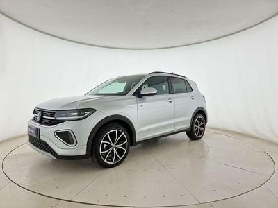 Nuova VW T-Cross R-line 116 CV (85 kW) 2026 Reflex silver metallizzato SUV