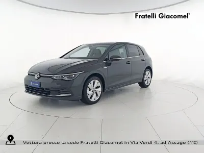 Usata VW Golf VIII Style 131 CV (96 kW) 2022 Gray Berlina