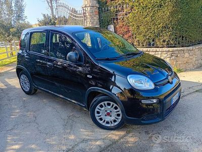 Usata Fiat Panda 84 CV (61 kW) 2024 Nero Utilitaria