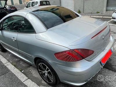 Usata Peugeot 307 CC 2005 Grigio Cabrio
