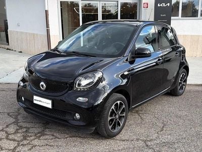 Nero Usata 2017 Smart ForFour Passion Utilitaria | 12.900 € (Molto cara)