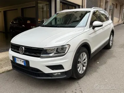 Gebraucht VW Tiguan 150 PS (110 kW) 2016 Weiß SUV