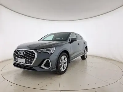 Usata Audi Q3 Sportback S-Line 150 CV (110 kW) 2025 Grigio daytona perlato SUV