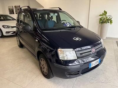 Usata Fiat Panda Emotion 69 CV (50 kW) 2012 Blu Utilitaria