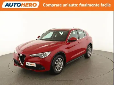 Usata Alfa Romeo Stelvio Business 179 CV (131 kW) 2018 Rosso SUV