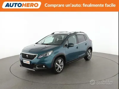 Usata Peugeot 2008 Allure 131 CV (96 kW) 2019 Verde SUV